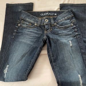Juniors Guess boot cut ripped size 24 waist jeans